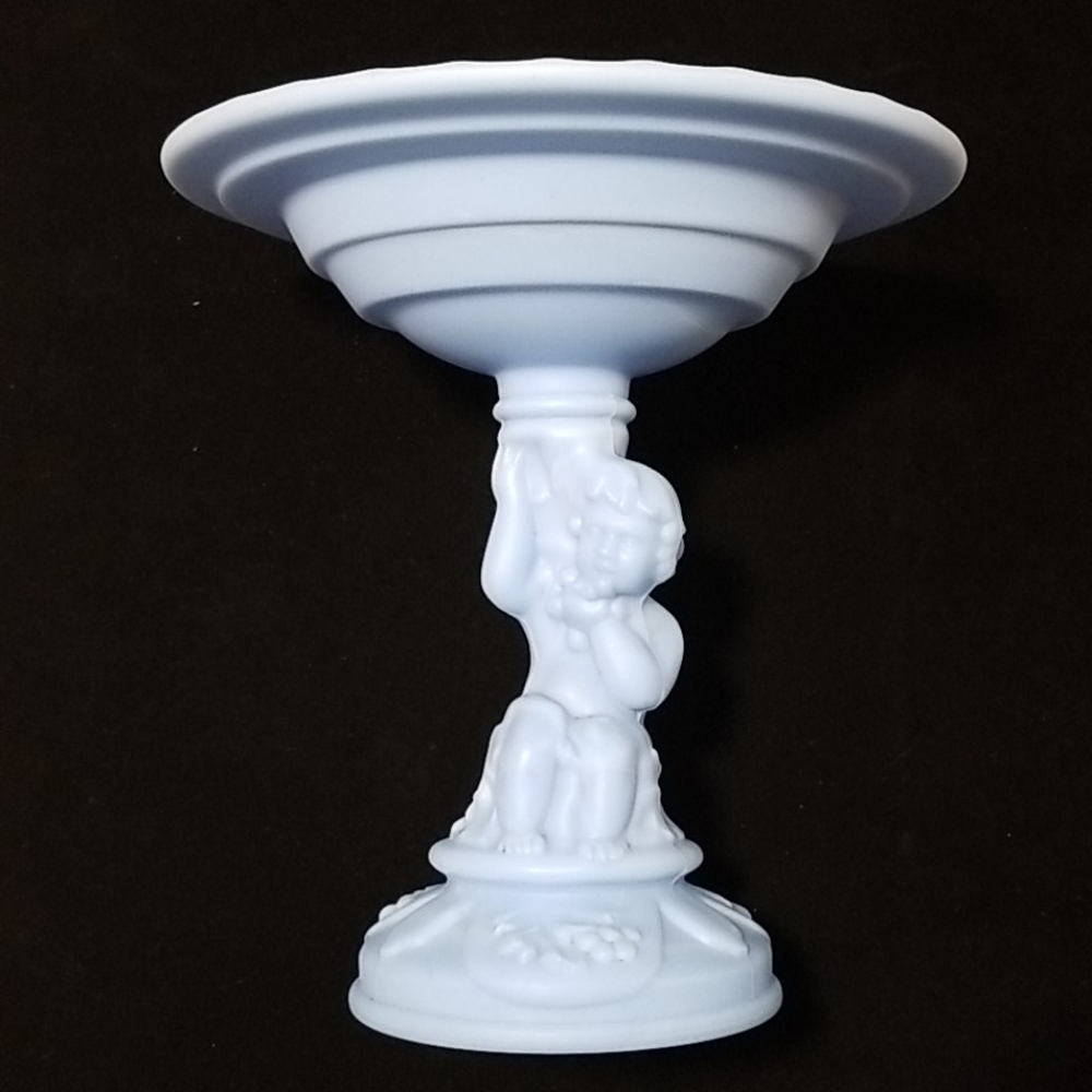 Milk glass, compôte pedistal dish
